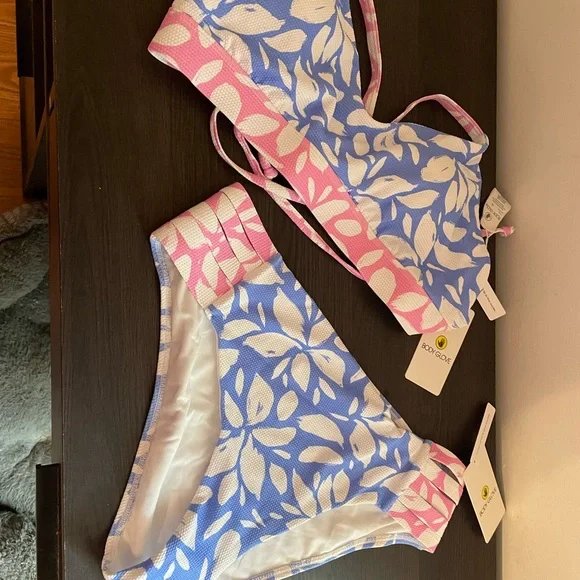 Body Glove Bikini - Picture 2 of 6